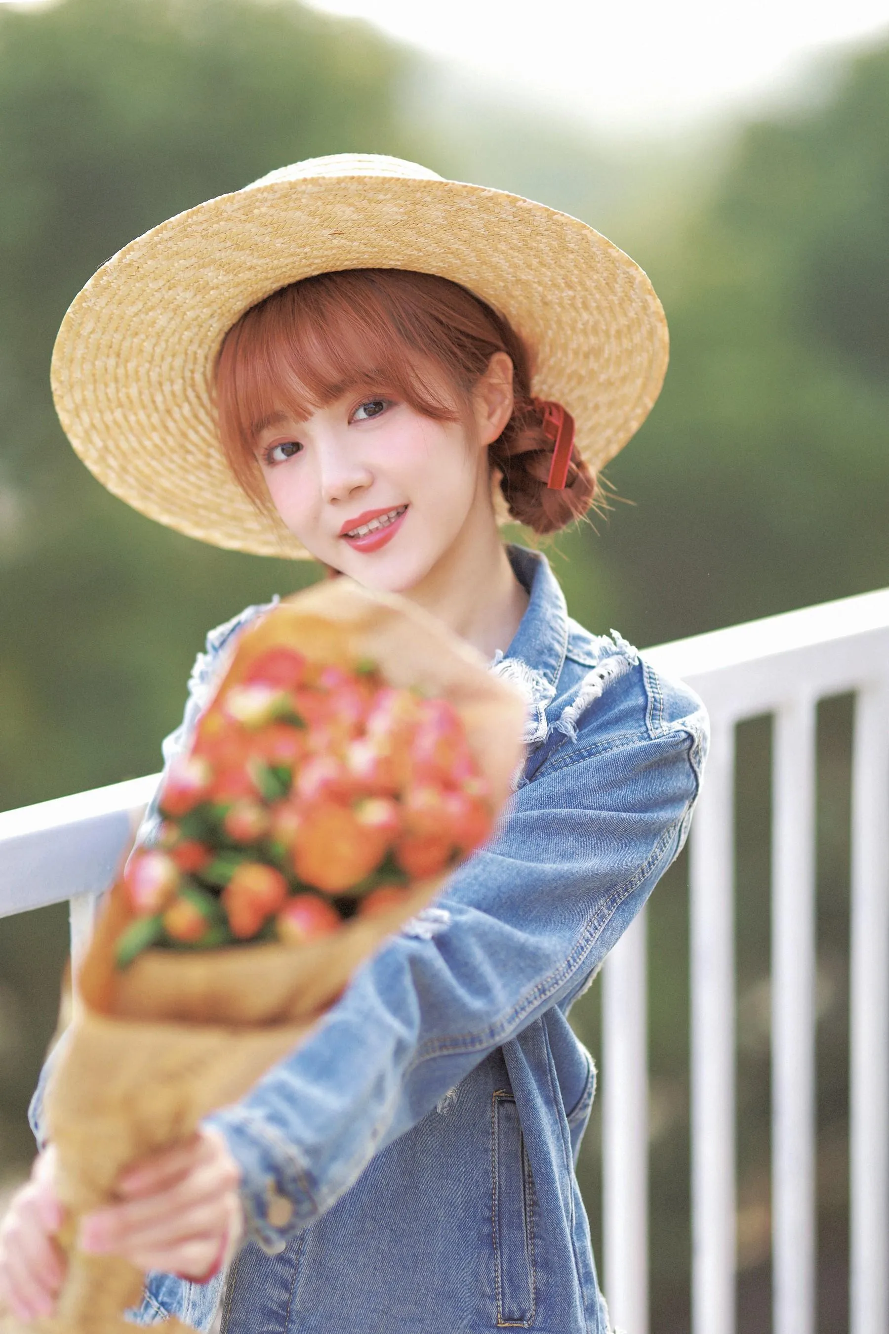 [YITUYU艺图语]2022.09.06 甜度满分 西西 [22P]插图